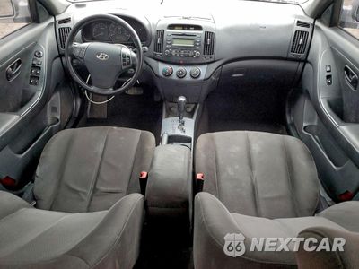 Zdjęcie 8 z 12 samochodu: 2009 HYUNDAI ELANTRA GLS VIN:KMHDU46D49U810322 - miniatura