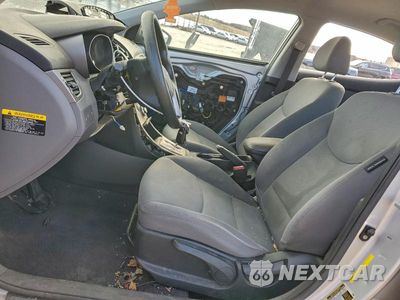 Zdjęcie 7 z 13 samochodu: 2013 HYUNDAI ELANTRA GLS VIN:KMHDH4AEXDU779512 - miniatura