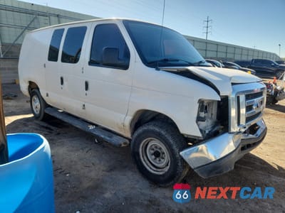Czwarte zdjęcie samochodu z boku: 2009 FORD ECONOLINE E250 VAN VIN:1FTNE24W19DA48503 - miniatura