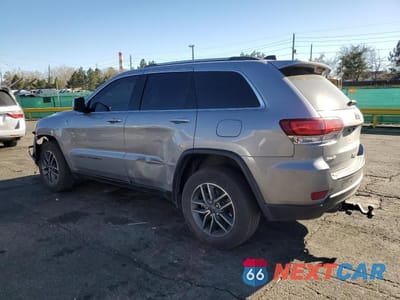 Drugie zdjęcie samochodu z przodu: 2020 JEEP GRAND CHEROKEE LAREDO VIN:1C4RJFAG4LC228105 - miniatura