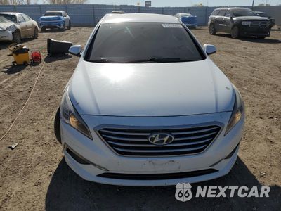 Piąte zdjęcie samochodu w środku: 2015 HYUNDAI SONATA SE VIN:5NPE24AF9FH225684 - miniatura