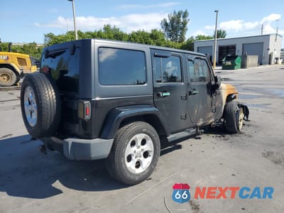 Trzecie zdjęcie samochodu z tyłu: 2013 JEEP WRANGLER UNLIMITED SAHARA VIN:1C4BJWEG2DL635174 - miniatura