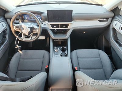 Zdjęcie 8 z 15 samochodu: 2025 FORD EXPLORER ACTIVE VIN:1FMUK7DH8SGA22970 - miniatura