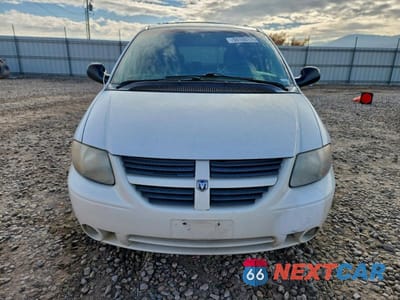 Piąte zdjęcie samochodu w środku: 2007 DODGE GRAND CARAVAN SXT VIN:2D4GP44L17R118129 - miniatura