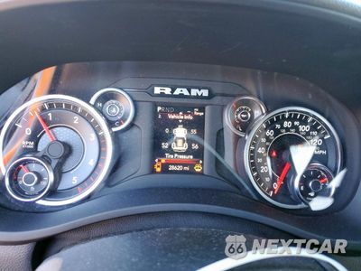 Zdjęcie 9 z 14 samochodu: 2024 RAM 2500 TRADESMAN VIN:3C6UR5HL1RG306031 - miniatura