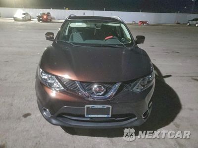 Piąte zdjęcie samochodu w środku: 2017 NISSAN ROGUE SPOR VIN:JN1BJ1CP5HW005808 - miniatura
