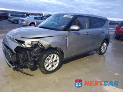 2024 KIA SOUL LX KNDJ23AU8R7902384 - główne zdjęcie licytacji z USA - miniatura