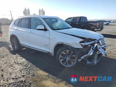 Czwarte zdjęcie samochodu z boku: 2016 BMW X3 XDRIVE35I VIN:5UXWX7C51G0S16258 - miniatura