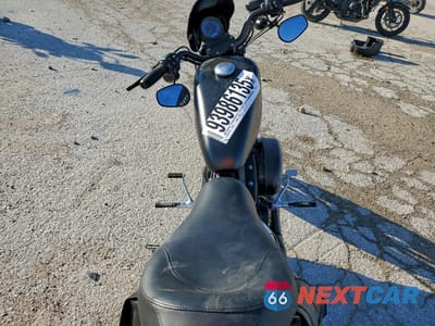 Zdjęcie 6 z 8 samochodu: 2013 HARLEY-DAVIDSON XL883 IRON 883 VIN:1HD4LE217DC441851 - miniatura