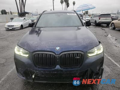 Piąte zdjęcie samochodu w środku: 2023 BMW X3 M40I VIN:5UX83DP08P9R70089 - miniatura