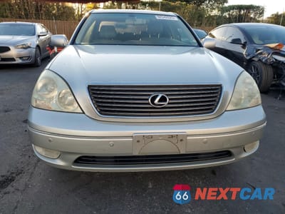 Piąte zdjęcie samochodu w środku: 2003 LEXUS LS 430 VIN:JTHBN30F730116010 - miniatura