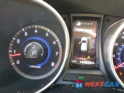 Zdjęcie 9 z 12 samochodu: 2015 HYUNDAI SANTA FE GLS VIN:KM8SR4HF3FU109743 - miniatura