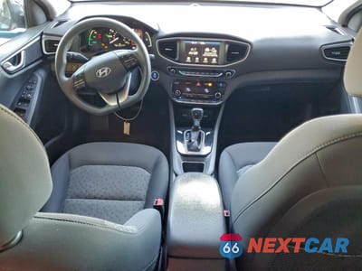 Zdjęcie 8 z 12 samochodu: 2019 HYUNDAI IONIQ BLUE VIN:KMHC65LC3KU175624 - miniatura