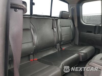 Zdjęcie 10 z 13 samochodu: 2006 NISSAN TITAN XE VIN:1N6AA06A06N570932 - miniatura