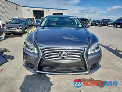 Piąte zdjęcie samochodu w środku: 2013 LEXUS LS 460 L VIN:JTHDL1EFXD5005807 - miniatura
