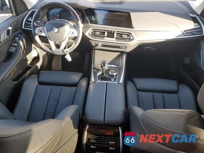 Zdjęcie 8 z 15 samochodu: 2022 BMW X7 XDRIVE40I VIN:5UXCW2C07N9J21497 - miniatura