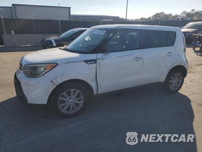2014 KIA SOUL + KNDJP3A55E7011120 - główne zdjęcie licytacji z USA - miniatura