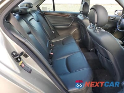 Zdjęcie 10 z 11 samochodu: 2003 MERCEDES-BENZ C 240 4MATIC VIN:WDBRF81JX3F357746 - miniatura