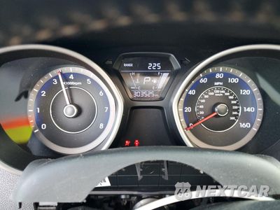 Zdjęcie 9 z 12 samochodu: 2016 HYUNDAI ELANTRA SE VIN:KMHDH4AE8GU605782 - miniatura