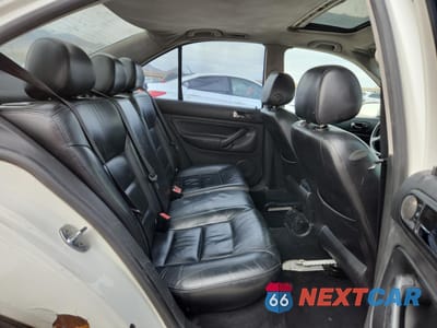 Zdjęcie 10 z 12 samochodu: 2002 VOLKSWAGEN JETTA GLS VIN:3VWSK69M92M149354 - miniatura