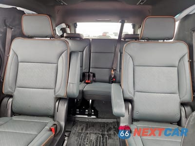 Zdjęcie 10 z 16 samochodu: 2025 GMC YUKON AT4 VIN:1GKS2CRL9SR163864 - miniatura