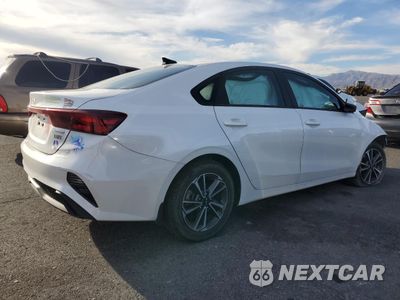 Trzecie zdjęcie samochodu z tyłu: 2023 KIA FORTE LX VIN:3KPF24AD4PE687790 - miniatura