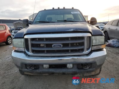 Piąte zdjęcie samochodu w środku: 2002 FORD F250 SUPER DUTY VIN:1FTNX21F32EB73906 - miniatura