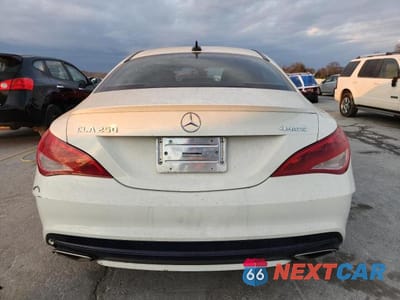Zdjęcie 6 z 13 samochodu: 2018 MERCEDES-BENZ CLA 250 4MATIC VIN:WDDSJ4GB3JN516383 - miniatura