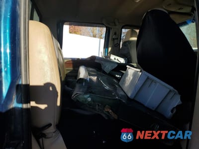 Zdjęcie 11 z 13 samochodu: 2000 FORD F350 SUPER DUTY VIN:1FTWW33F0YEB26836 - miniatura