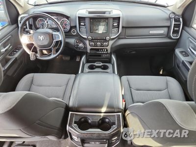 Zdjęcie 8 z 15 samochodu: 2020 RAM 1500 BIG HORN/LONE STAR VIN:1C6SRFFT0LN195924 - miniatura