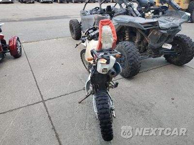 Czwarte zdjęcie samochodu z boku: 1993 HONDA XR250 L VIN:JH2MD2214PM200428 - miniatura