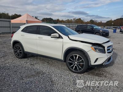 Czwarte zdjęcie samochodu z boku: 2017 MERCEDES-BENZ GLA 250 VIN:WDCTG4EB1HJ363370 - miniatura