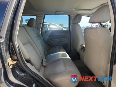 Zdjęcie 11 z 13 samochodu: 2007 JEEP GRAND CHEROKEE LAREDO VIN:1J8GR48K97C630067 - miniatura