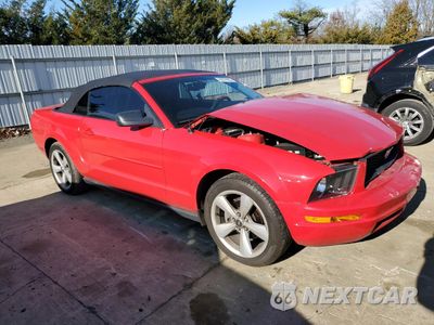 Czwarte zdjęcie samochodu z boku: 2007 FORD MUSTANG VIN:1ZVFT84N375265804 - miniatura