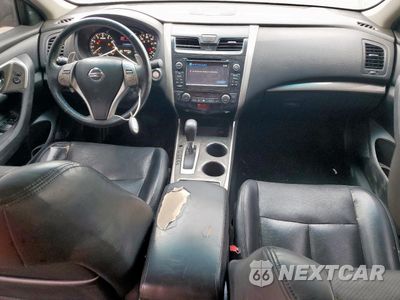 Zdjęcie 8 z 12 samochodu: 2015 NISSAN ALTIMA 3.5S VIN:1N4BL3AP5FC490624 - miniatura