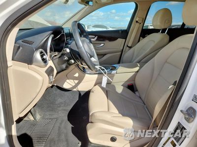 Zdjęcie 7 z 13 samochodu: 2019 MERCEDES-BENZ GLC 300 4MATIC VIN:WDC0G4KB1KV148367 - miniatura