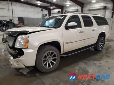 2013 GMC YUKON XL DENALI 1GKS2MEF8DR360095 - główne zdjęcie licytacji z USA - miniatura