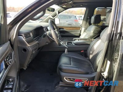 Zdjęcie 7 z 12 samochodu: 2024 JEEP GRAND WAGONEER L SERIES I VIN:1C4SJSEP6RS112360 - miniatura