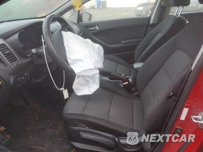 Zdjęcie 7 z 12 samochodu: 2016 KIA FORTE LX VIN:KNAFX4A62G5579440 - miniatura