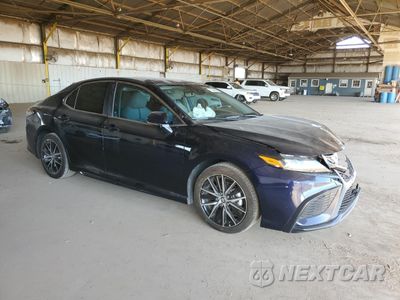 Czwarte zdjęcie samochodu z boku: 2021 TOYOTA CAMRY SE VIN:4T1T11AK1MU601069 - miniatura