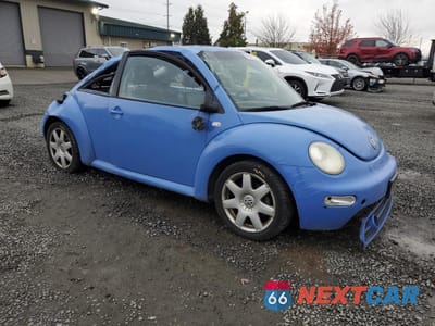 Czwarte zdjęcie samochodu z boku: 2001 VOLKSWAGEN NEW BEETLE GLS VIN:3VWCD21C81M425449 - miniatura