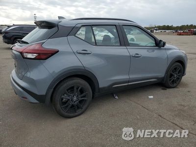 Trzecie zdjęcie samochodu z tyłu: 2023 NISSAN KICKS SR VIN:3N1CP5DV0PL503975 - miniatura
