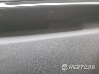 Zdjęcie 9 z 12 samochodu: 2005 TOYOTA PRIUS VIN:JTDKB20U857052914 - miniatura