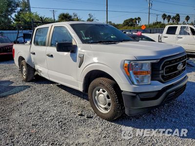Czwarte zdjęcie samochodu z boku: 2021 FORD F150 SUPERCREW VIN:1FTEW1CB5MKE44198 - miniatura