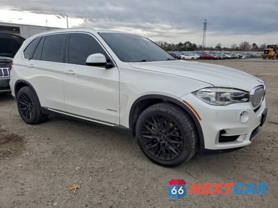 Czwarte zdjęcie samochodu z boku: 2017 BMW X5 XDRIVE35I VIN:5UXKR0C5XH0U51937 - miniatura