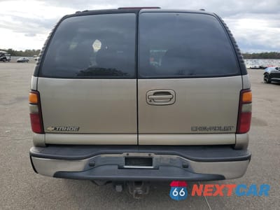 Zdjęcie 6 z 14 samochodu: 2001 CHEVROLET TAHOE K1500 VIN:1GNEK13T31J256843 - miniatura