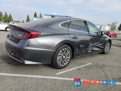 Trzecie zdjęcie samochodu z tyłu: 2021 HYUNDAI SONATA HYBRID VIN:KMHL54JJ2MA032389 - miniatura