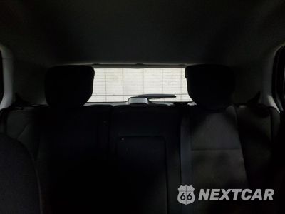 Zdjęcie 10 z 14 samochodu: 2019 CHEVROLET TRAX LS VIN:3GNCJKSB4KL263402 - miniatura