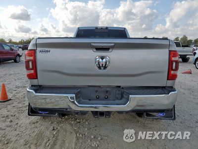 Zdjęcie 6 z 14 samochodu: 2020 RAM 3500 BIG HORN VIN:3C63RRHLXLG264016 - miniatura