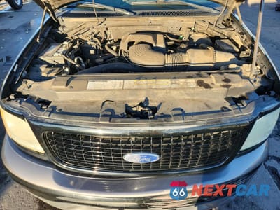 Zdjęcie 12 z 13 samochodu: 2002 FORD EXPEDITION XLT VIN:1FMPU16L22LA81347 - miniatura